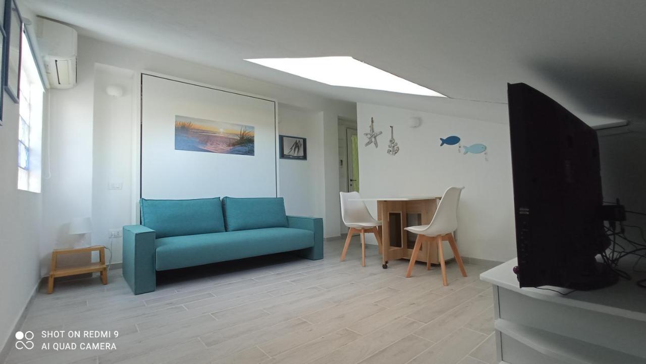 Monolocale Mansarda A Porto Santo Stefano Argentario Apartment Luaran gambar